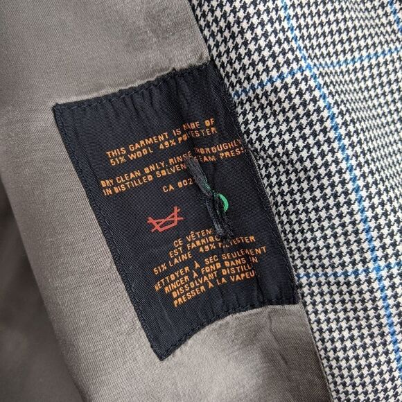 Vintage Aquascutum wool blend houndsthooth coat - Picture 11 of 15